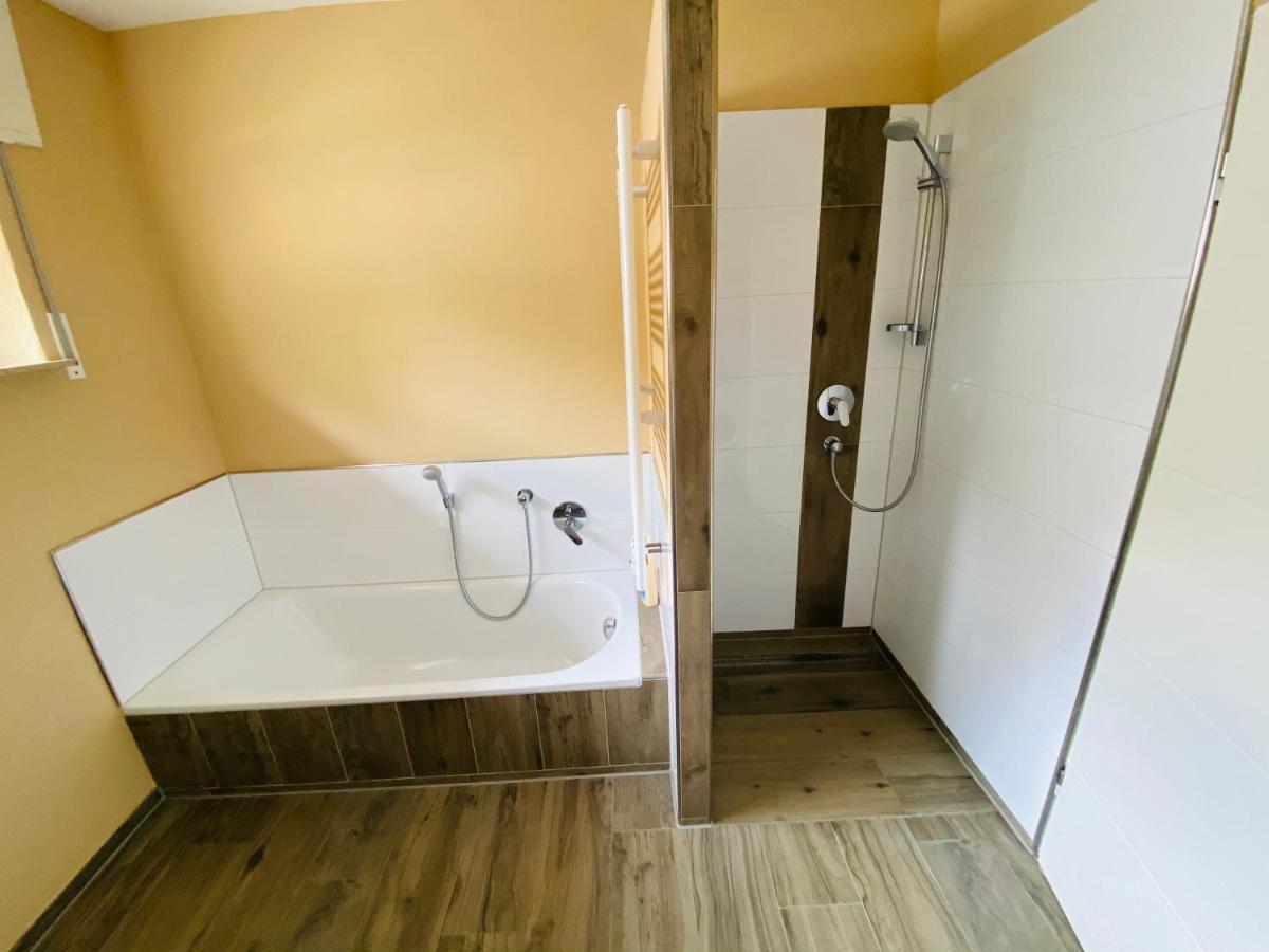 Generous Apartment I 7 Beds I 110 Sqm I Fast Internet Paderborn Exterior photo